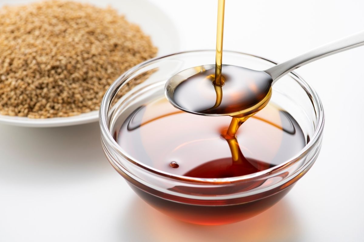 What Can I Substitute for Sesame Oil? (Updated 2023)