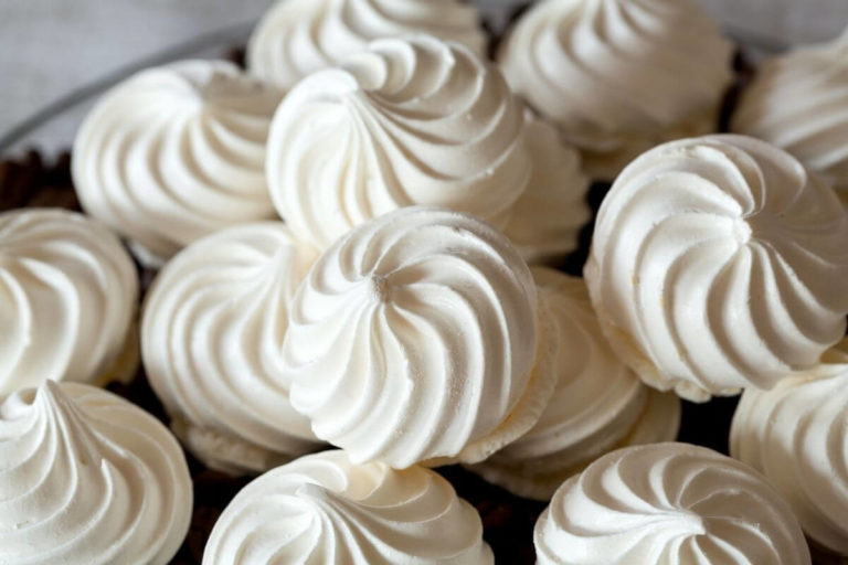 How to Store Meringue? How Long Do Meringues Last? (Updated 2024)