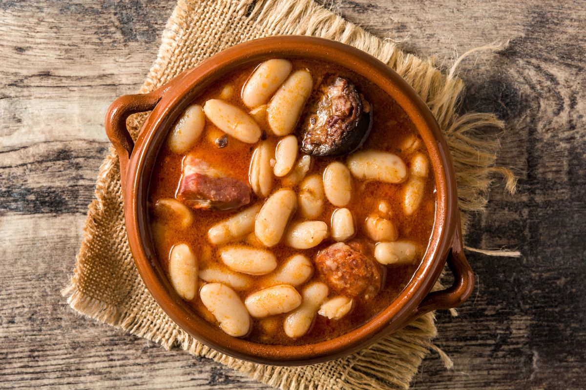 Fabada Asturiana - foods that start with f