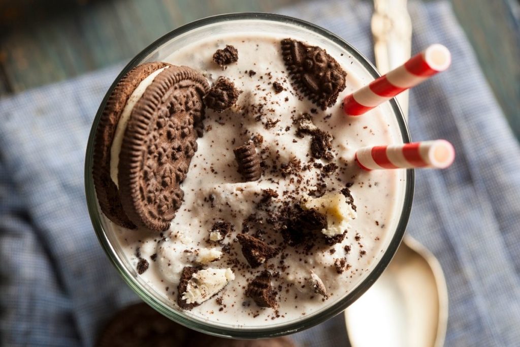 Hershey's Cookie and Creme Milkshake Recipe