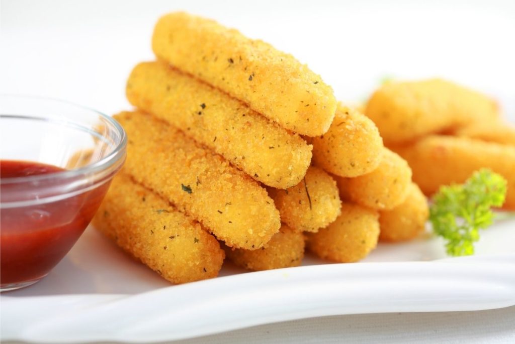 Cooking Frozen Mozzarella Sticks