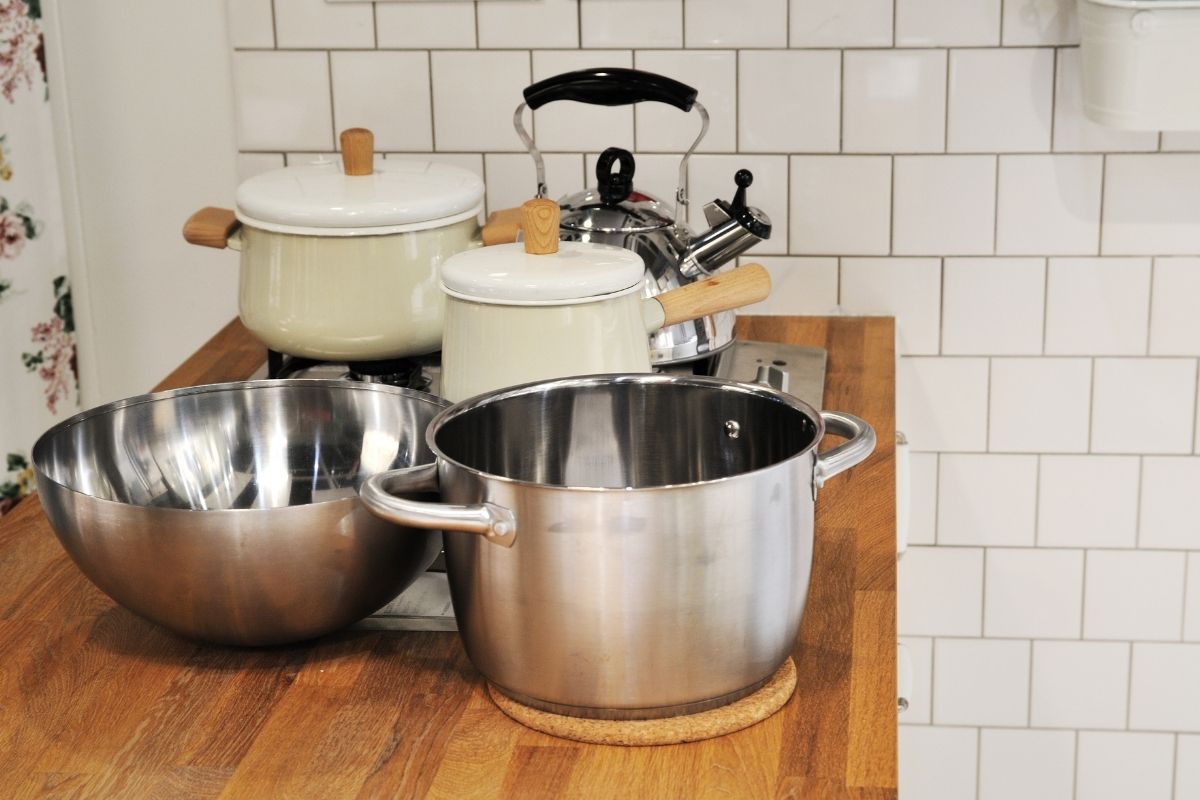 Ceramic vs  Stainless  Steel  Cookware  What s the Difference 