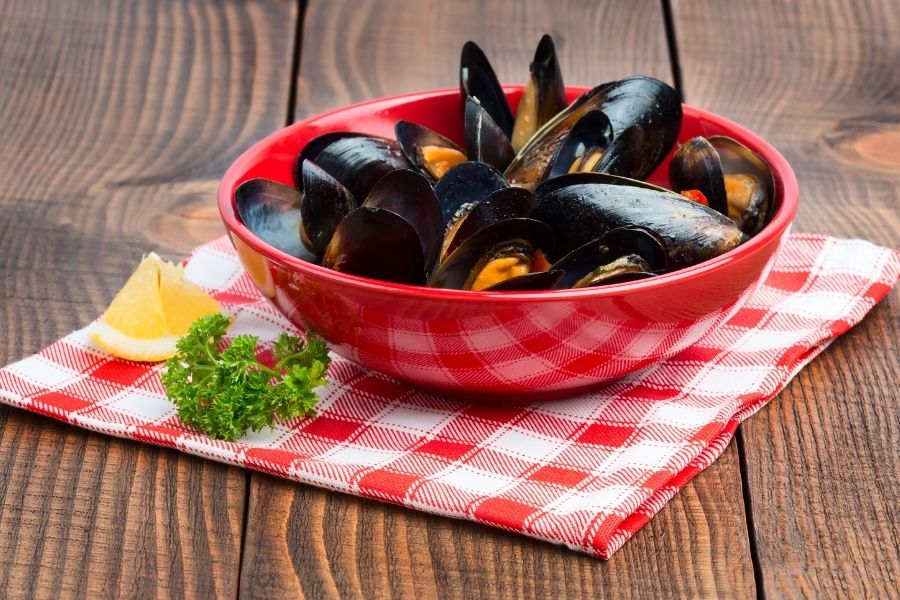 Side dishes To Serve With Mussels