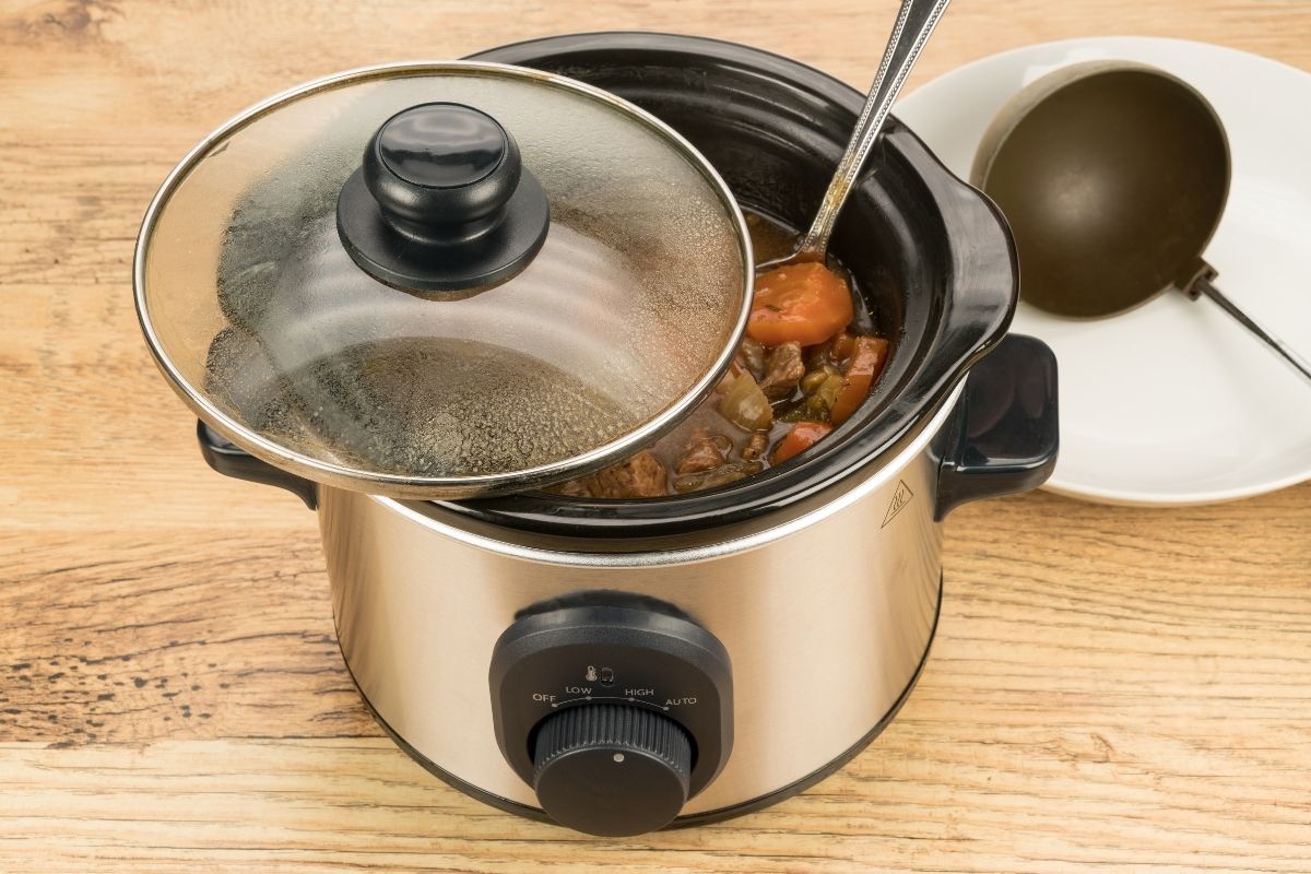 Guide To Different Sizes Of Crock Pots Updated 2024