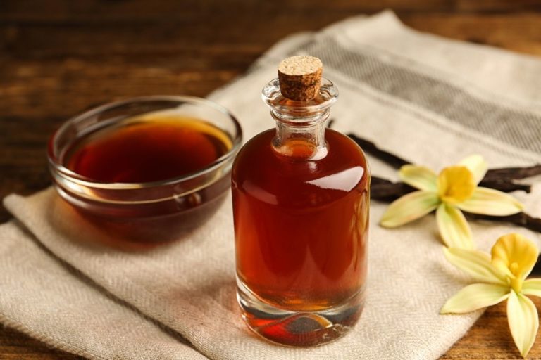 maple syrup substitute for vanilla extract