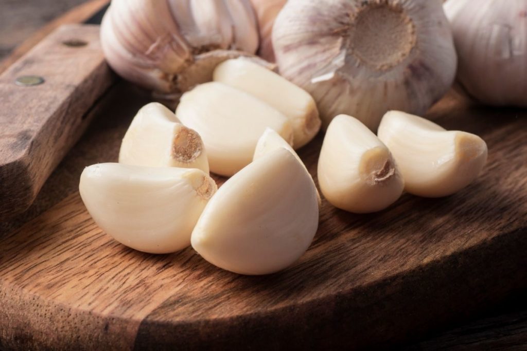 cloves of garlic -How Much Is A Clove Of Garlic