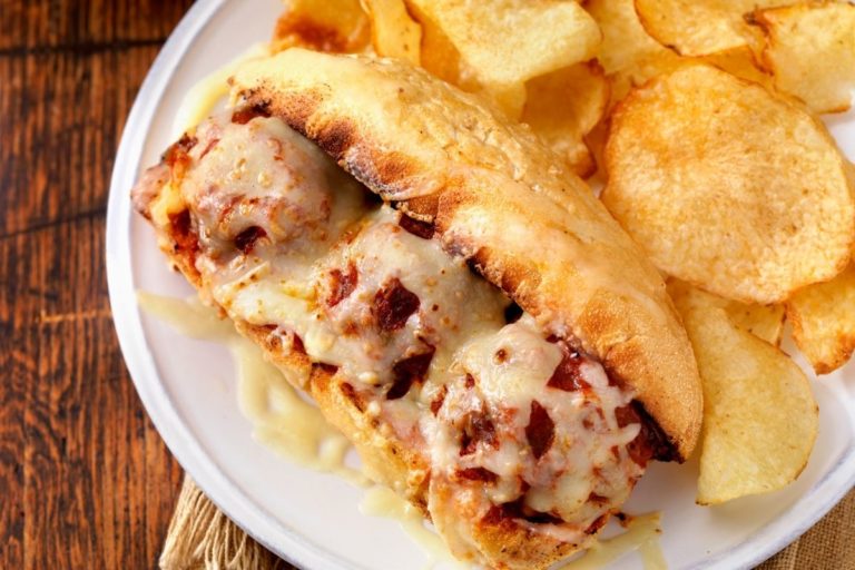 12 Best Sides to Serve with Meatball Subs (Updated 2024)