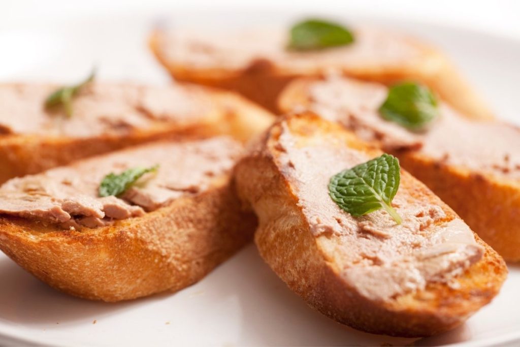Crostini - What To Eat With Chicken Noodle Soup