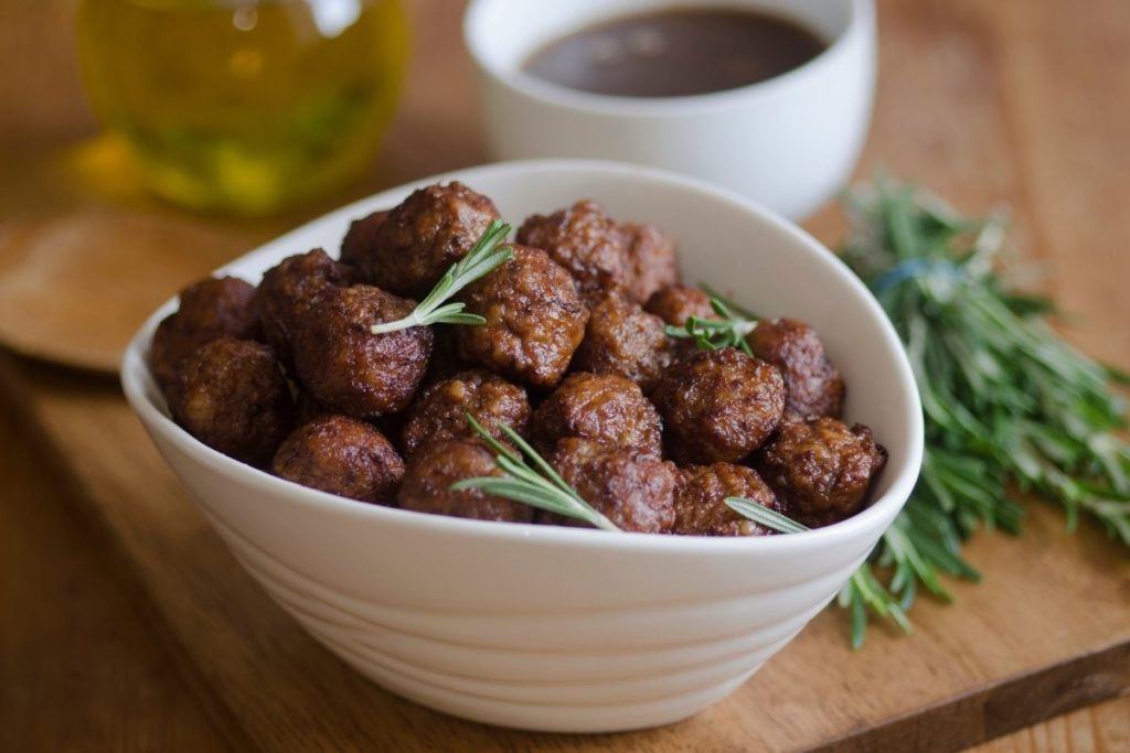 What to serve with Meatballs