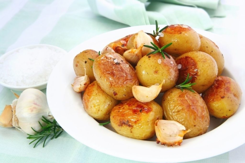 Garlic Roasted Potatoes