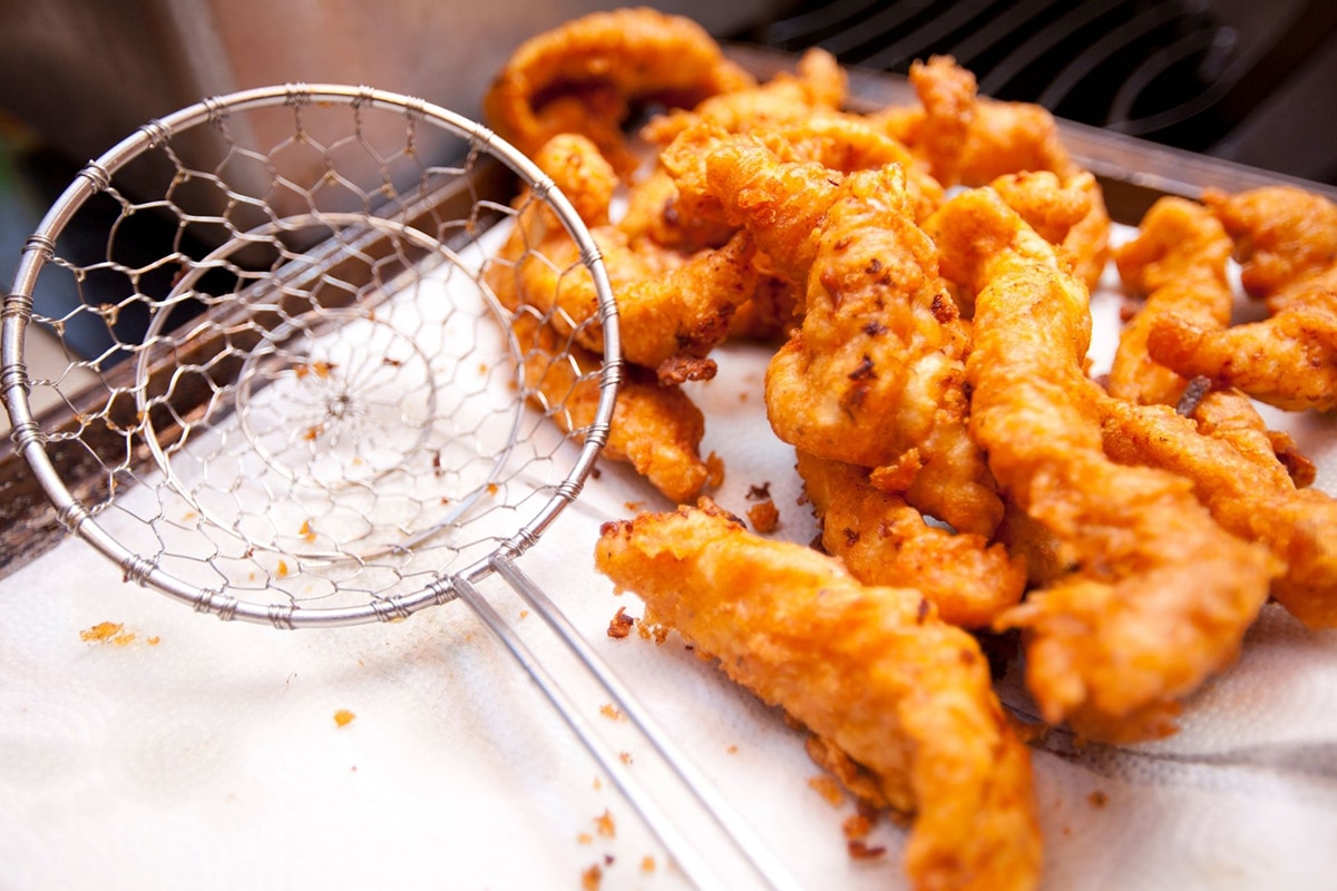 How to reheat chicken tenders using an air fryer