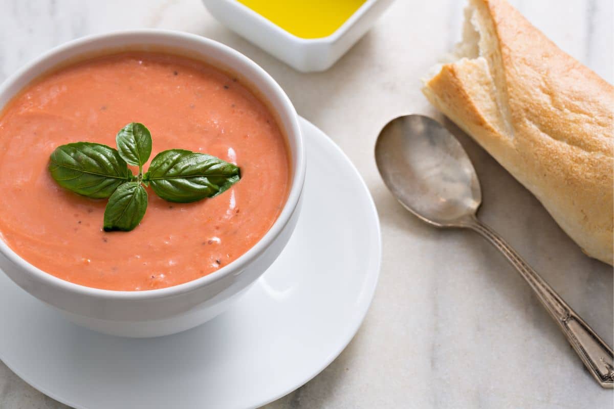 Gazpacho and french bread - What to Serve with Gazpacho