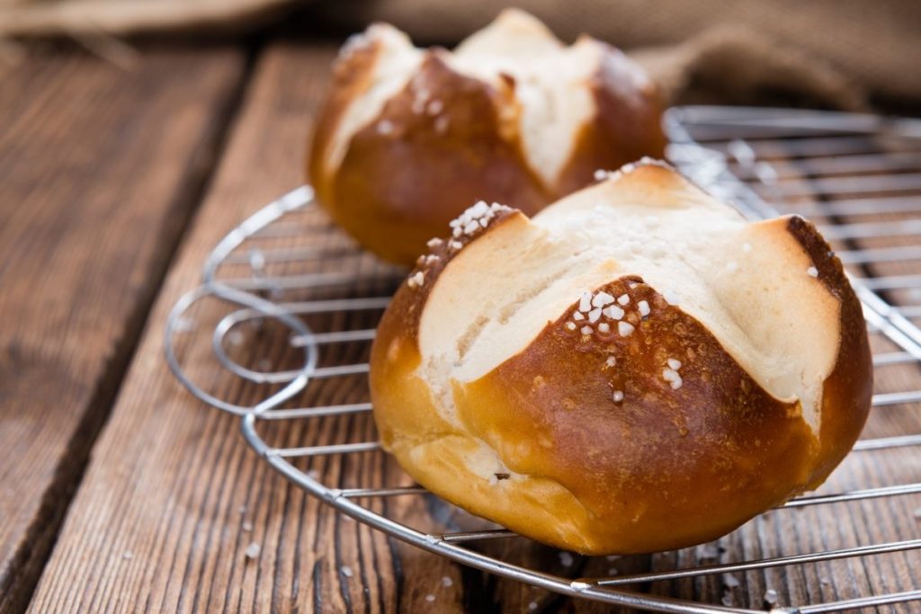 Pretzel Rolls