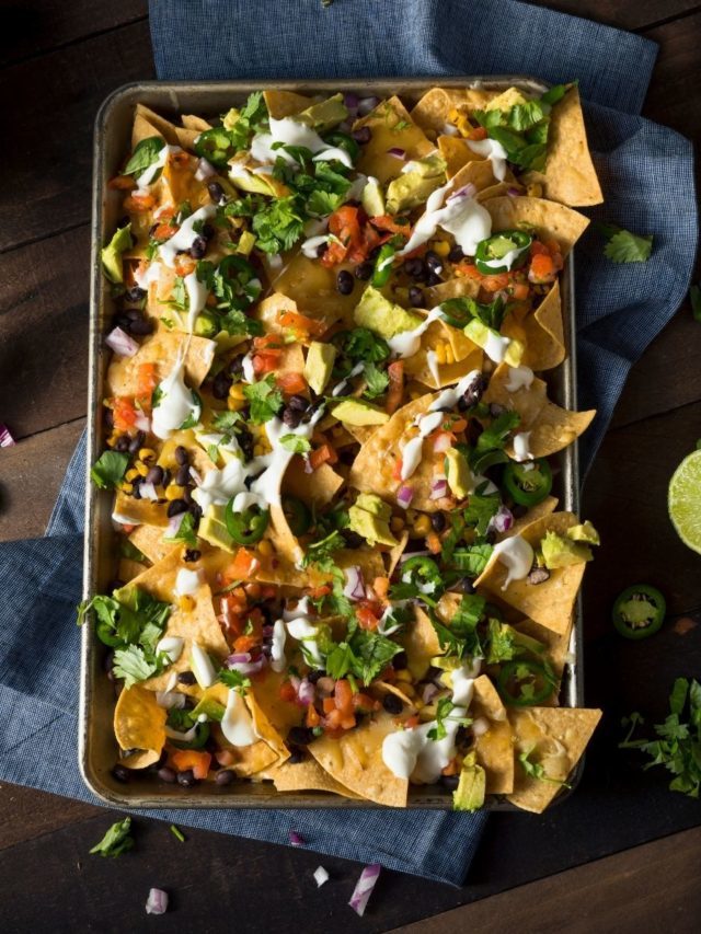 Learn How to Reheat Nachos Using These 4 Methods Story