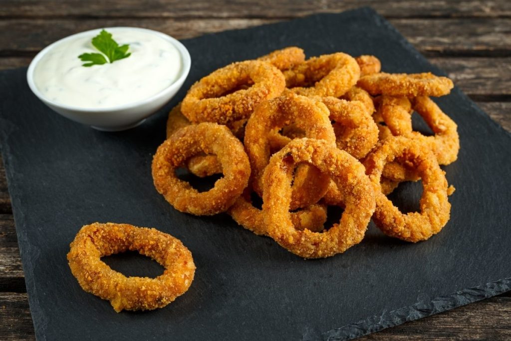 Onion Rings - What to Serve with Philly Cheesesteak