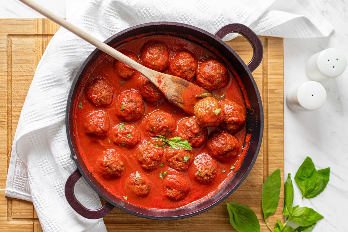 5 Best Frozen Meatballs Brands (Ranked in 2024)