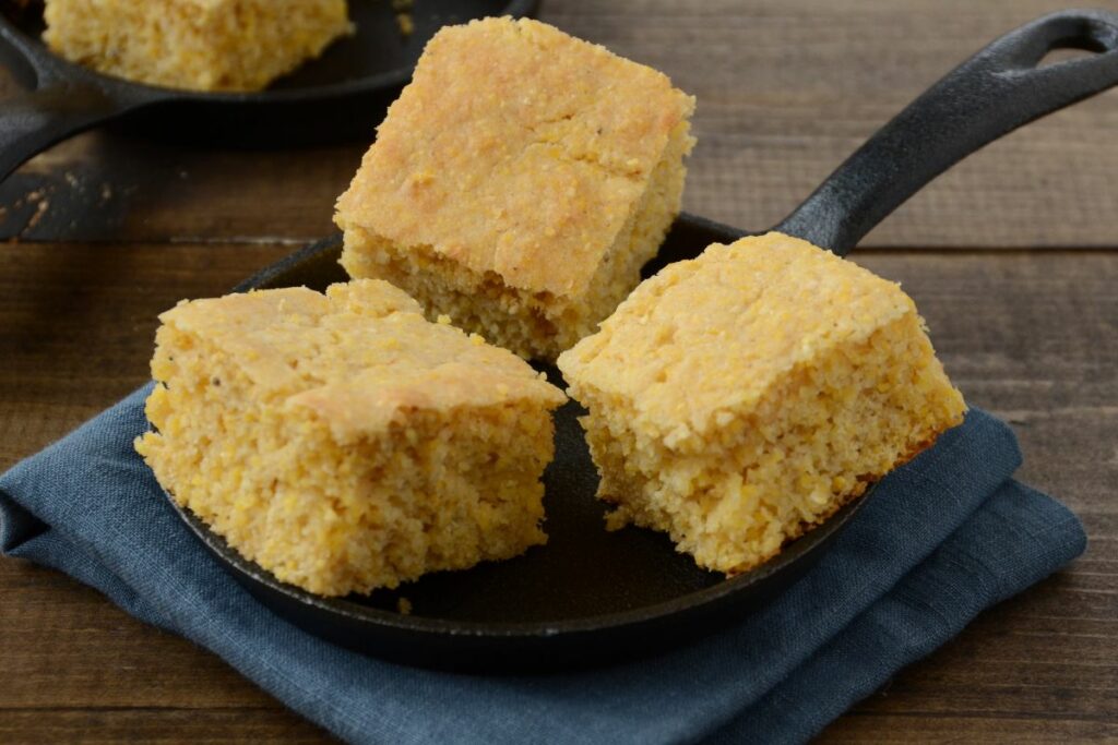 Best Cornbread - What to Serve with Cacio e Pepe