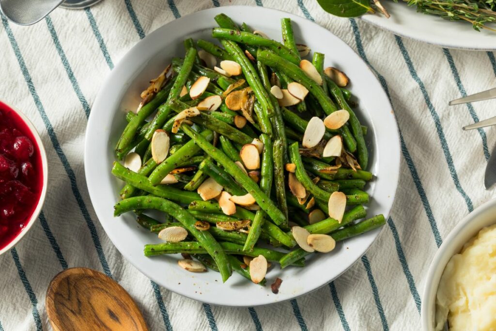 Sauteed Green Beans - Best Healthy Sides for Pulled Pork