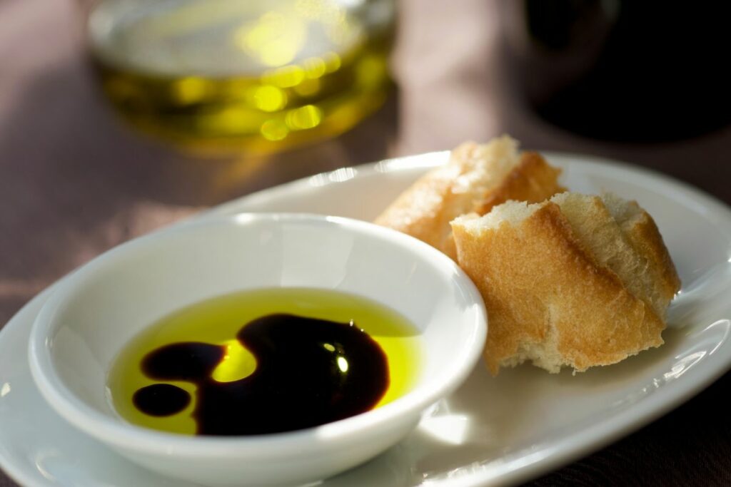 Olive Oil and Balsamic Vinegar - What to Serve with Focaccia