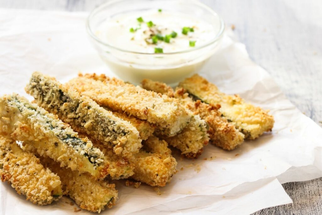 Zucchini Fries - What to serve with Pizza at a Birthday Party